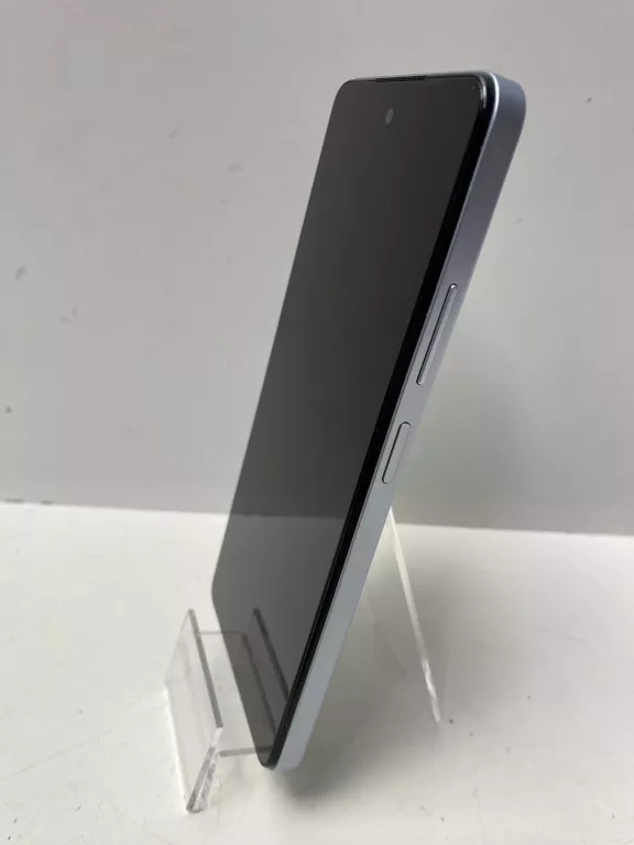 TELEFON INFINIX SMART 8 3/64GB