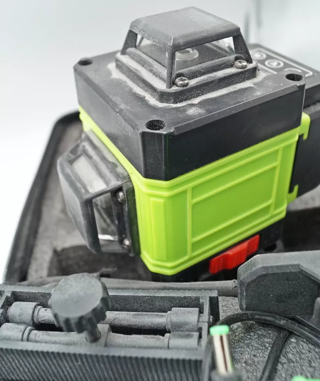 POZIOMICA LASEROWA SX-4D + STATYW