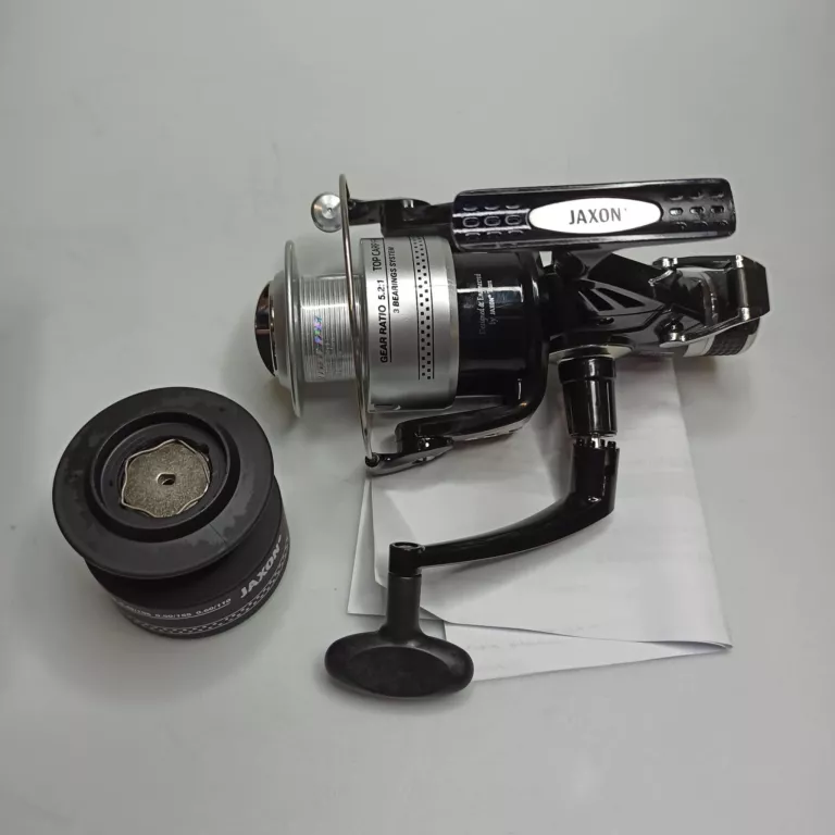 KOŁOWROTEK JAXON TOP CARP FRT 600 3BB / PUDEŁKO FAKTURA