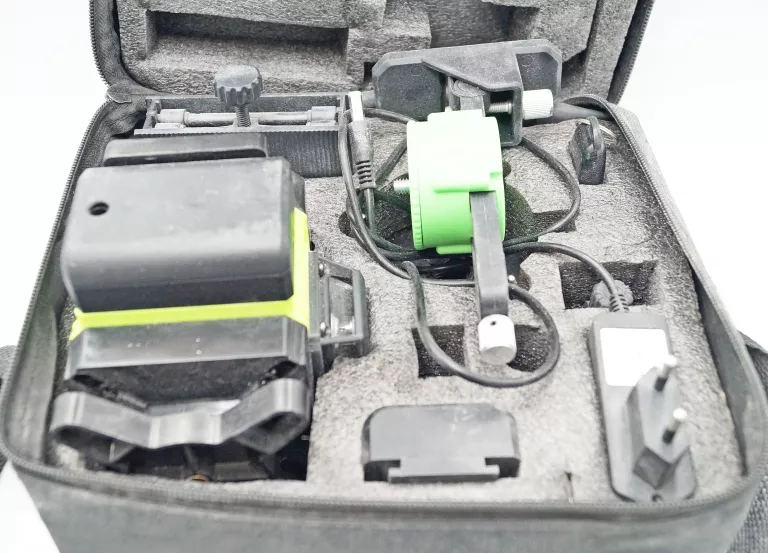 POZIOMICA LASEROWA SX-4D + STATYW