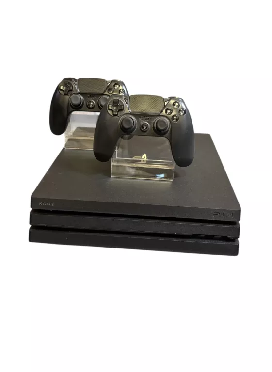 KONSOLA PS4 CUH-7116B + DWA NIEORYGINALNE PADY + KARTON
