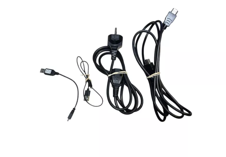 KONSOLA PS4 CUH-7116B + DWA NIEORYGINALNE PADY + KARTON