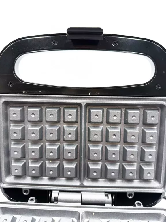 GOFROWNICA WAFFLE MAKER P