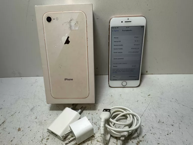 TELEFON IPHONE 8 64GB 74%