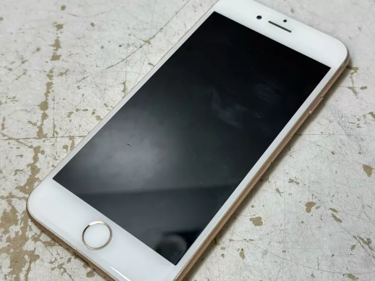 TELEFON IPHONE 8 64GB 74%