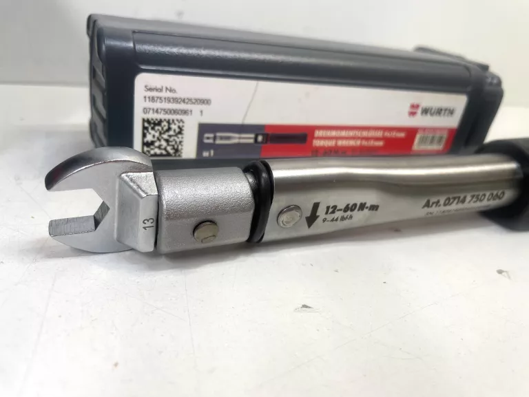 KLUCZ DYNAMOMETRYCZNY Z WYMIENNĄ GŁOWICĄ WURTH 12-60NM 0714 750 060