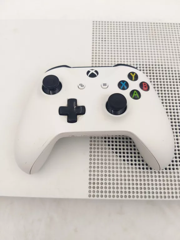 KONSOLA XBOX ONE S 1681 500 GB + KABEL I PAD