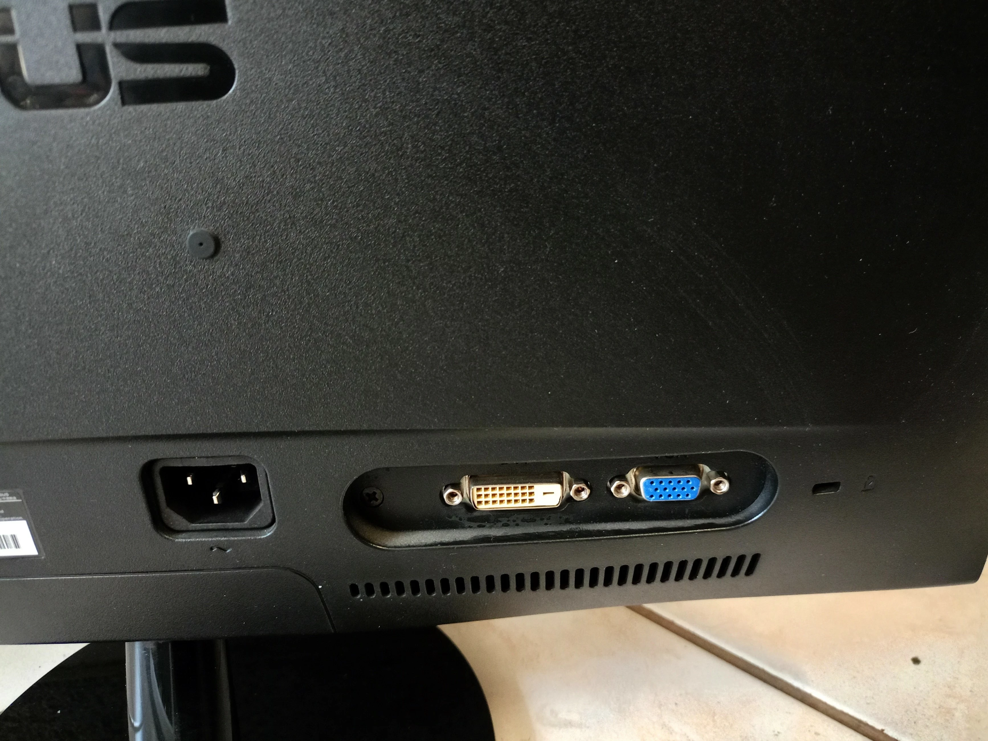 monitor-asus-vs208-polecamy-rodzaj-podswietlania-206418-227546