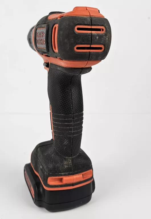 WKRĘTARKA BLACK + DECKER (BDCDD12) 10,8 V + AKUMULATOR