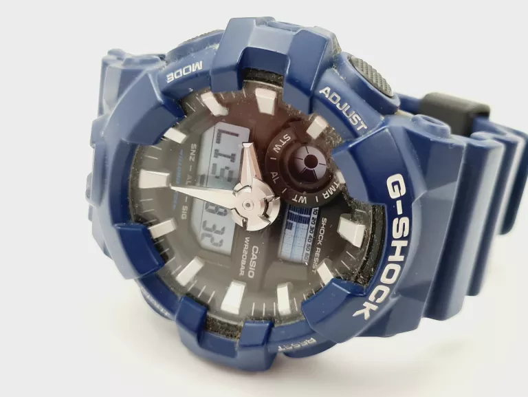 ZEGAREK MĘSKI CASIO G-SHOCK GA-700