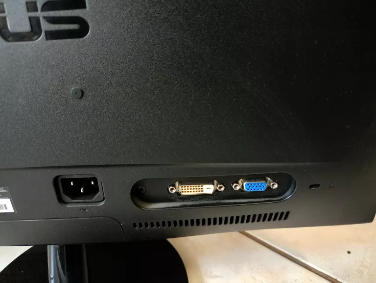 MONITOR ASUS VS208 POLECAMY