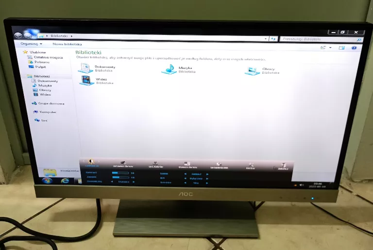 MONITOR AOC I2757F POLECAMY