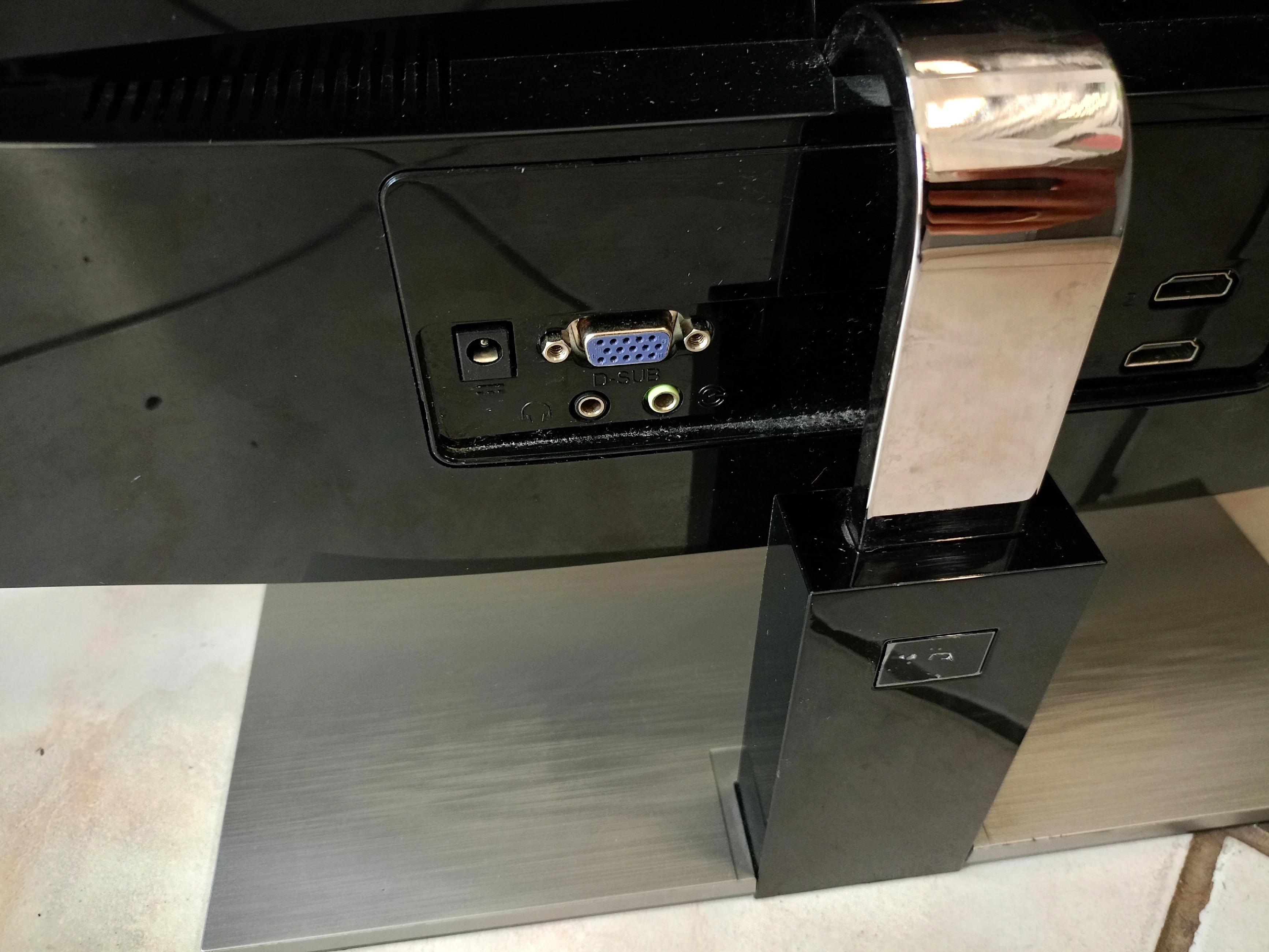 monitor-aoc-i2757f-polecamy-rodzaj-podswietlania-206418-227546