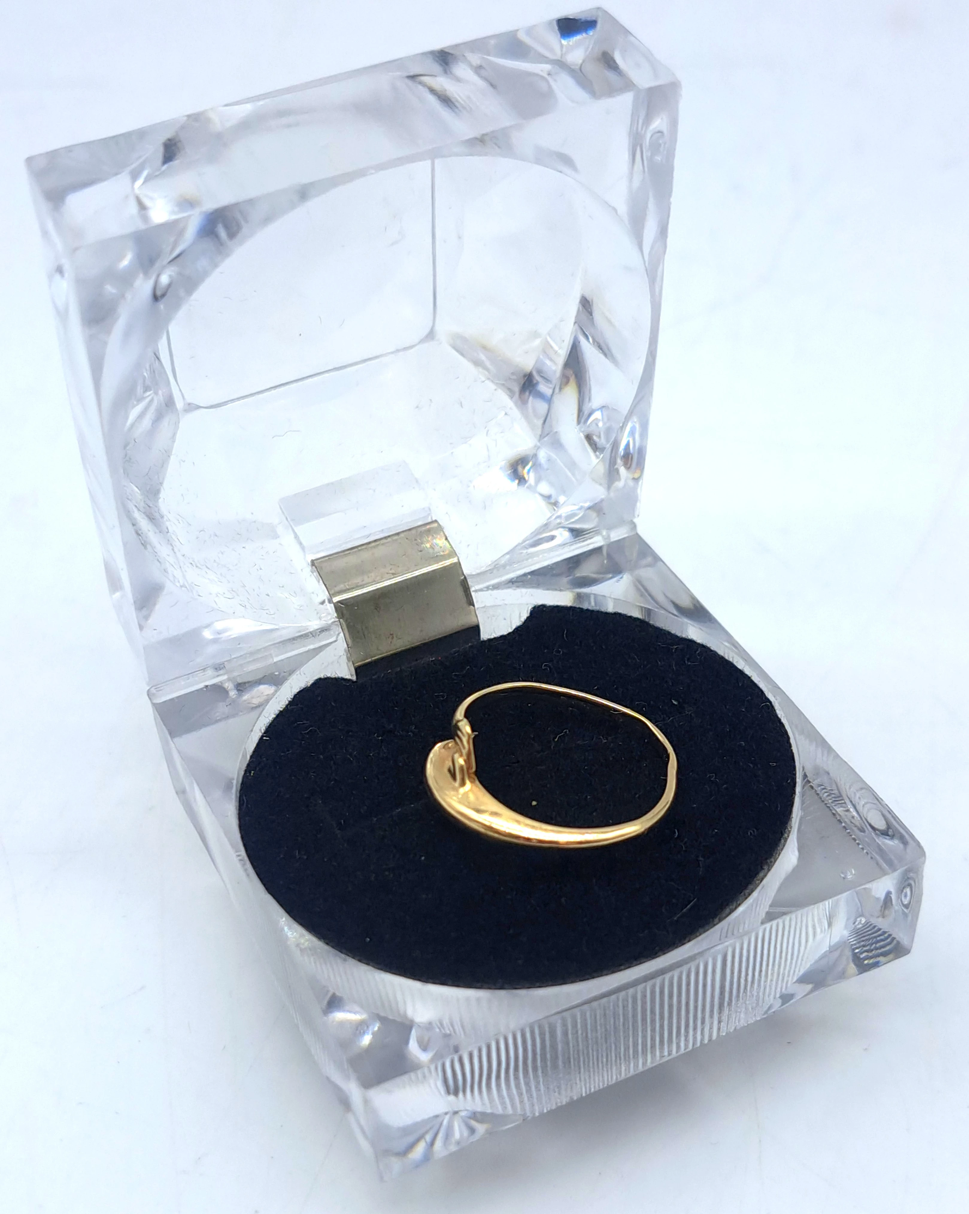 wyrob-jubilerski-uzywany-zloty-pierscionek-585-167g-kamien-17088-524288