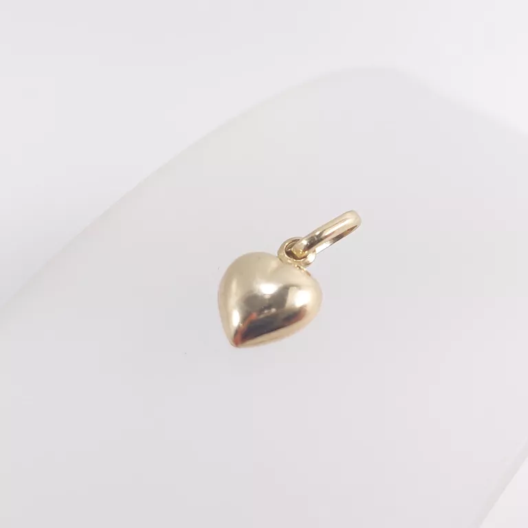 ZŁOTA ZAWIESZKA SERCE 0,60G 585