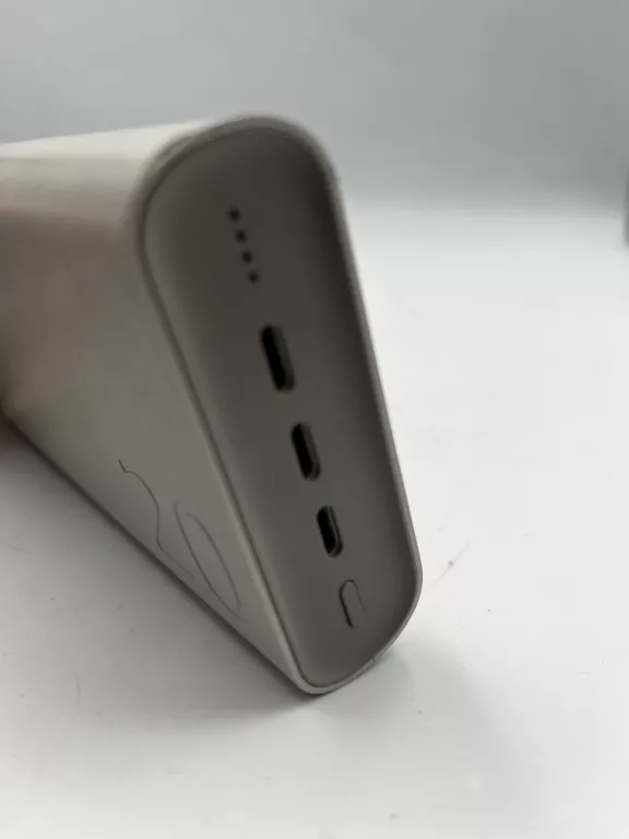 POWERBANK SAMSUNG 20000 MAH BIAŁY
