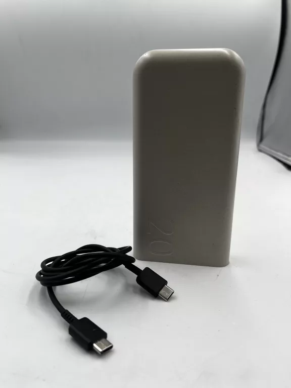 POWERBANK SAMSUNG 20000 MAH BIAŁY