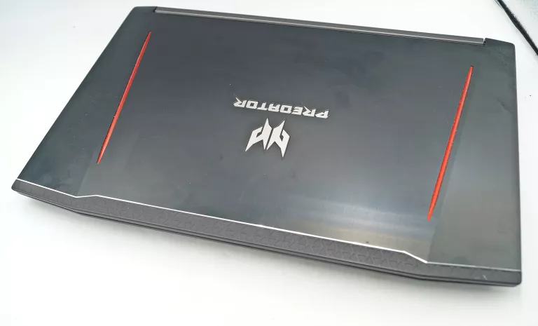 LAPTOP ACER PREDATOR HELIOS 300 I7-8750H 8GB/128GB/1TB GTX 1050 TI