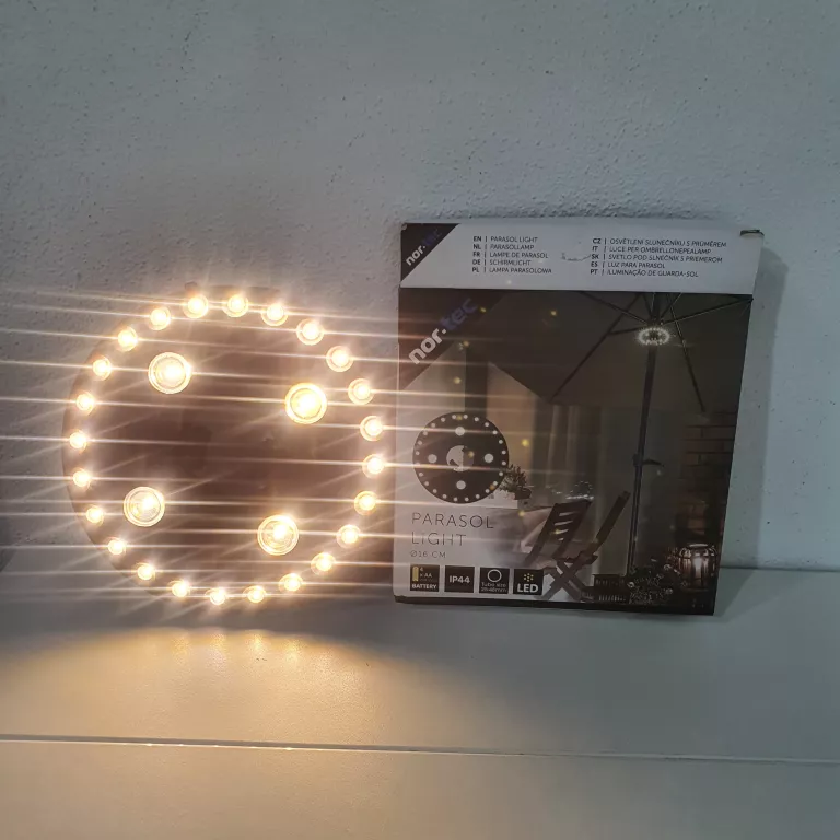LAMPA POD PARASOL OGRODOWY LED NA BATERIE