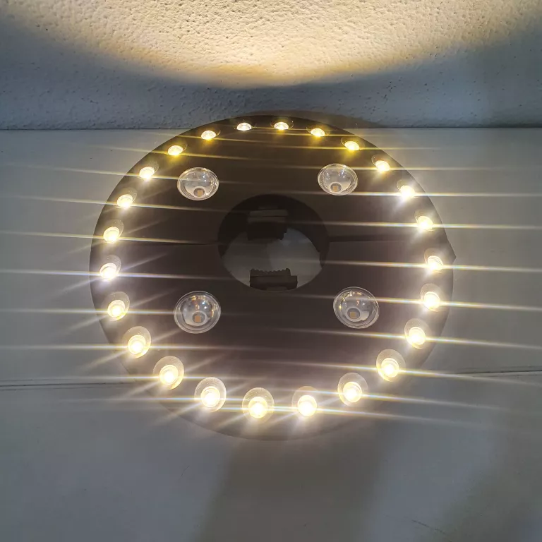 LAMPA POD PARASOL OGRODOWY LED NA BATERIE