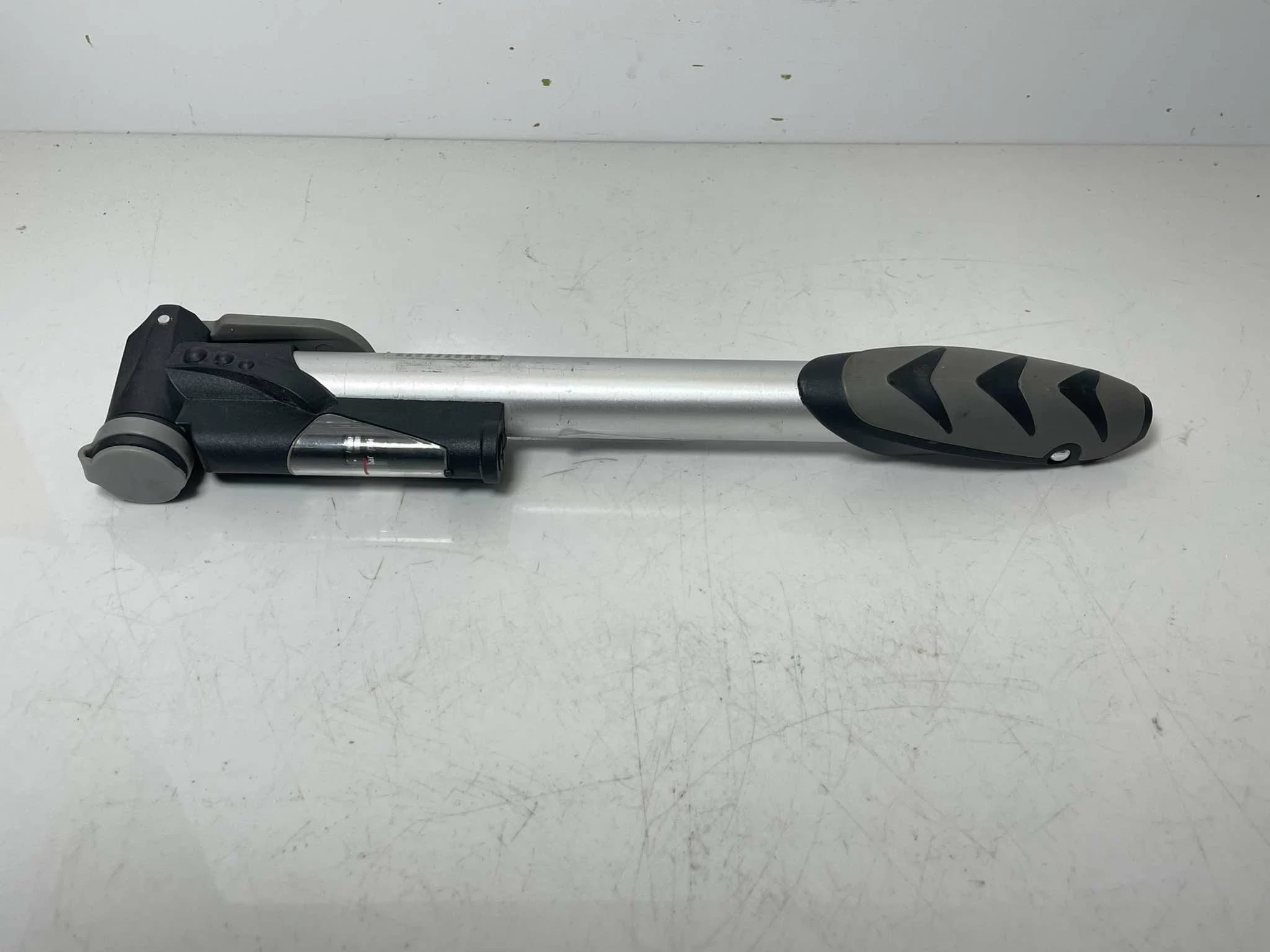 pompka-rowerowa-crivit-rybnicka-3-gliwice-g1