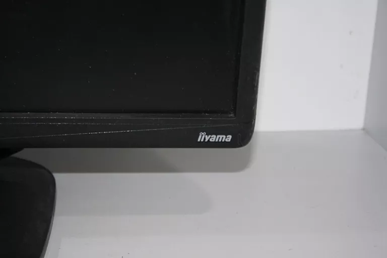 MONITOR IIYAMA PL 2200