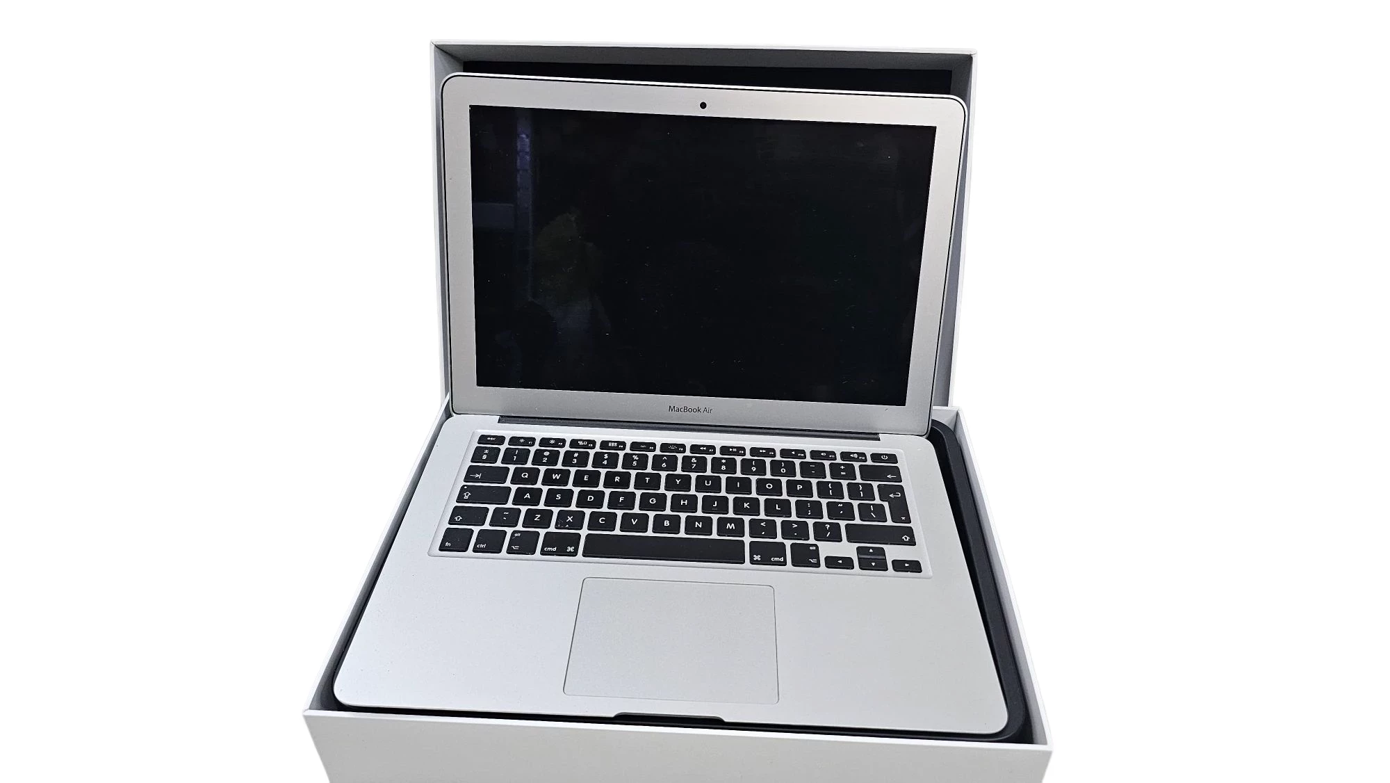 laptop-apple-macbook-air-13-a1466-core-i5-8gb-128gb-lombard-trzebnica-henryka-poboznego-26e-trzebnica