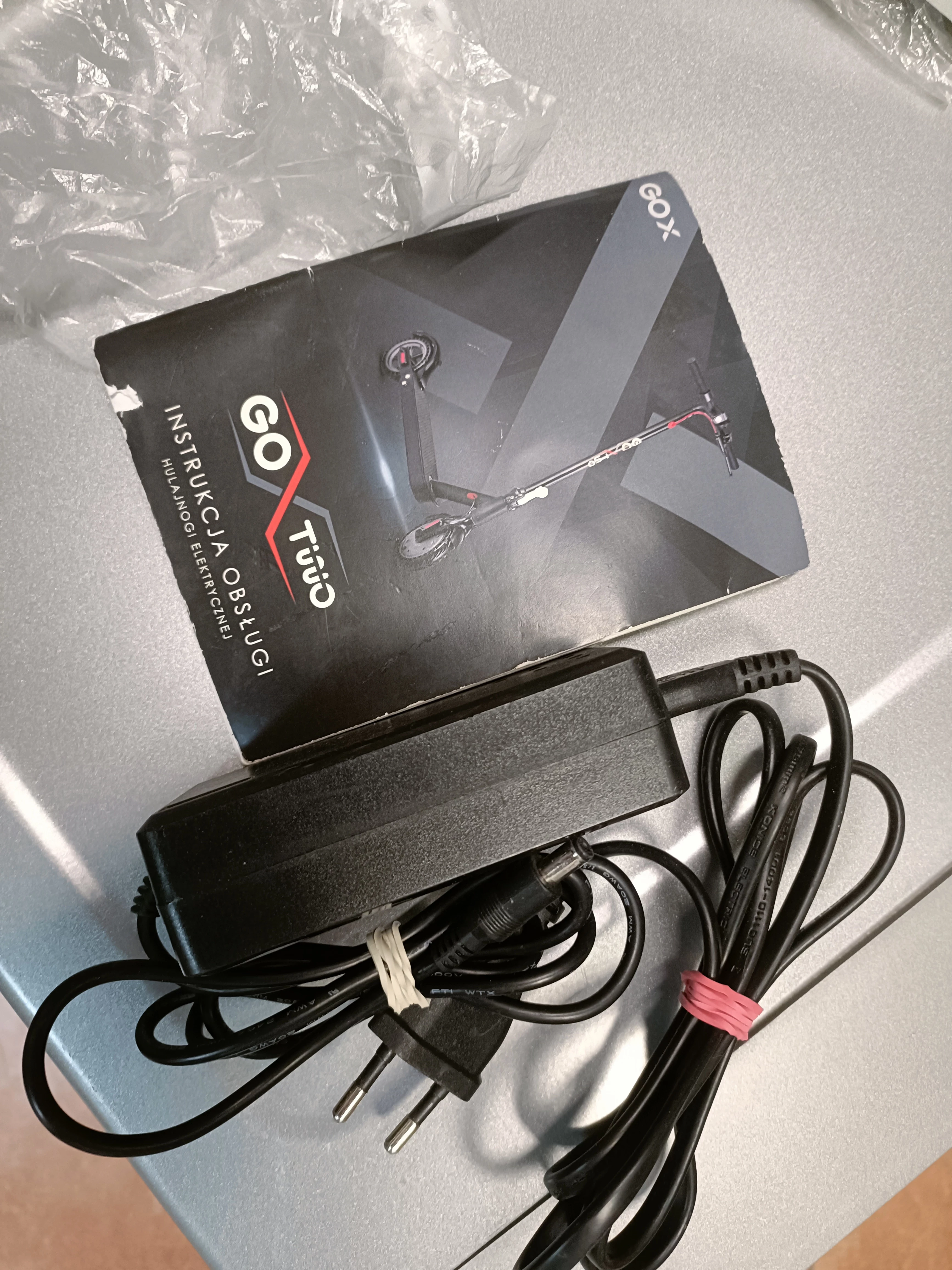 hulajnoga-elektryczna-gox-go-twoladowarka-kolor-249512-1647413