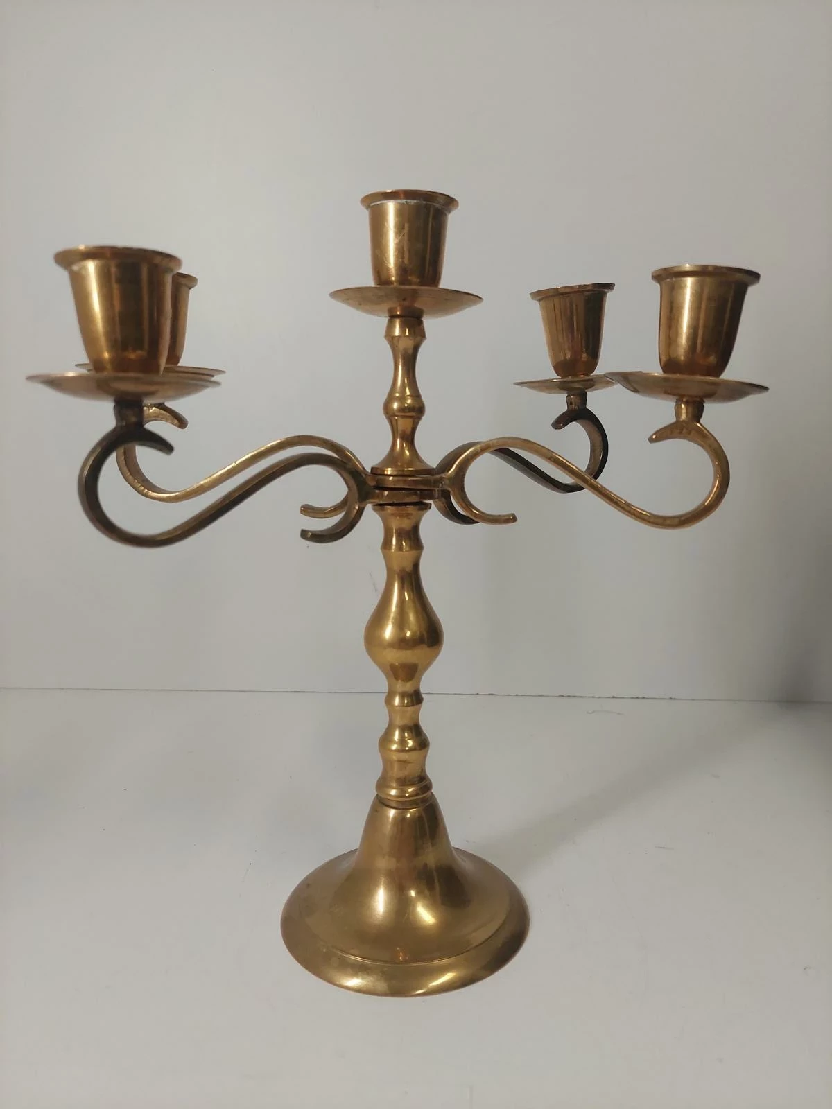 piekny-swiecznik-piecioramienny-kalwaryjska-37-krakow-kotkiewicz-sj