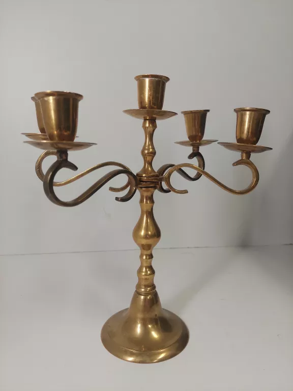 piekny-swiecznik-piecioramienny-kalwaryjska-37-krakow-kotkiewicz-sj