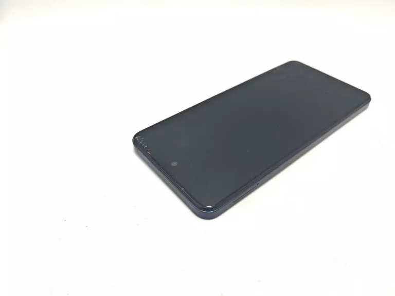 TELEFON INFINIX SMART 8 64GB ROZBITY SOLO