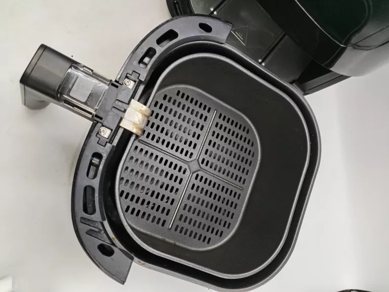 AIR FRYER FRYTKOWNICA BEZTŁUSZCZOWA PHILIPS ESSENTIAL OVI MINI HD9252