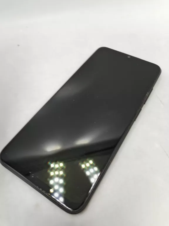 TELEFON XIAOMI REDMI 10 4 GB / 64 GB