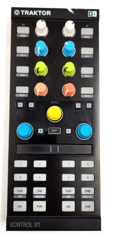 NATIVE INSTRUMENTS TRAKTOR KONTROL X1 MK2 HW KPL