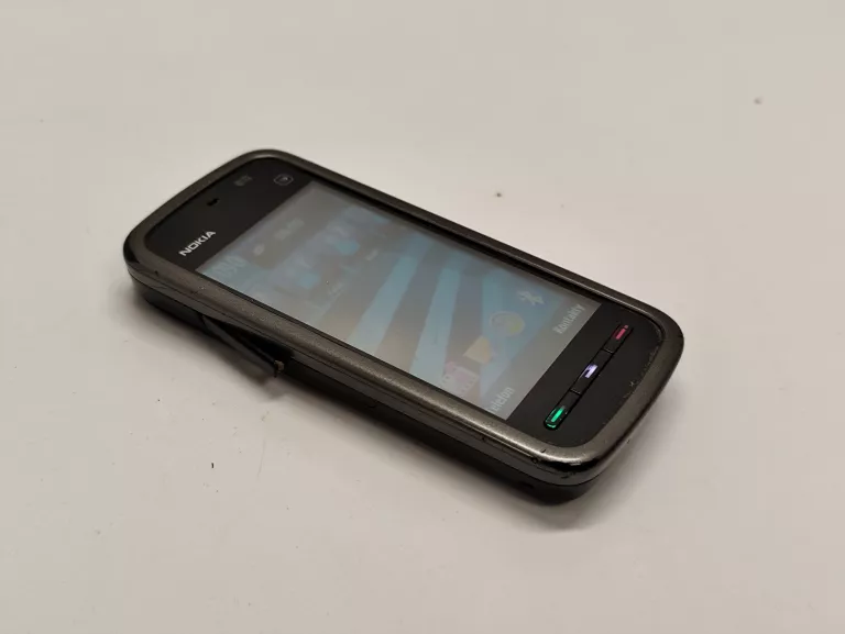 TELEFON NOKIA 5230