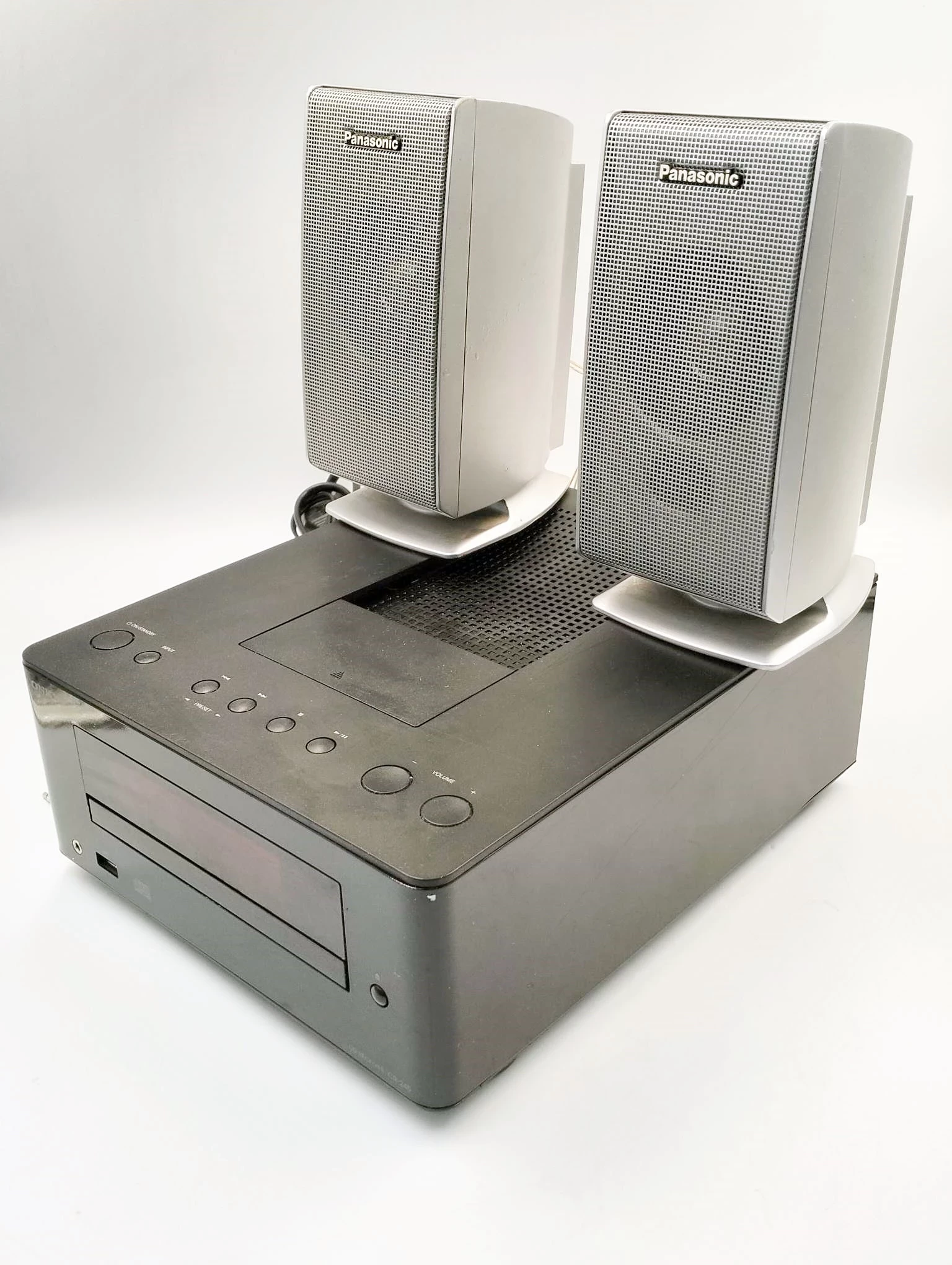 wieza-onkyo-cs-245-2-glosniki-panasonic-rodzaj-odtwarzanych-nosnikow-226238-1