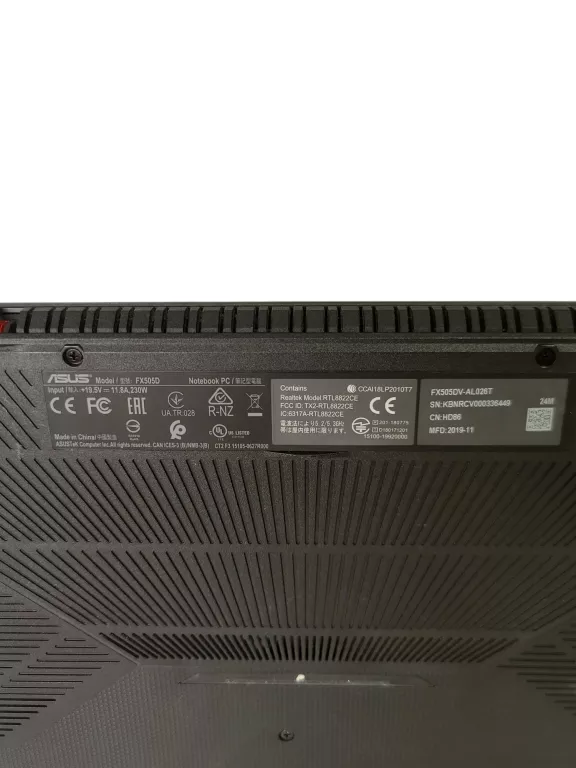 LAPTOP ASUS FX505D RYZEN 7 3750H 16GB 512 GB SSD RTX 2060 OPIS!!!