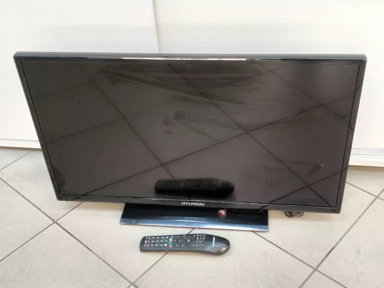 TELEWIZOR LED HYUNDAI HL32111 32" HD READY CZARNY + PILOT