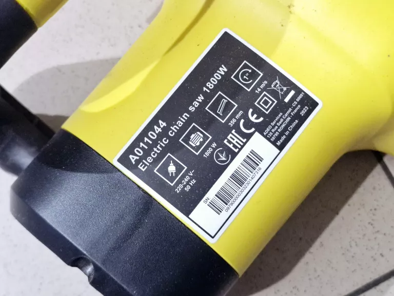 PIŁA ŁAŃCUCHOWA ELEKTRYCZNA A011044 LM 1800W