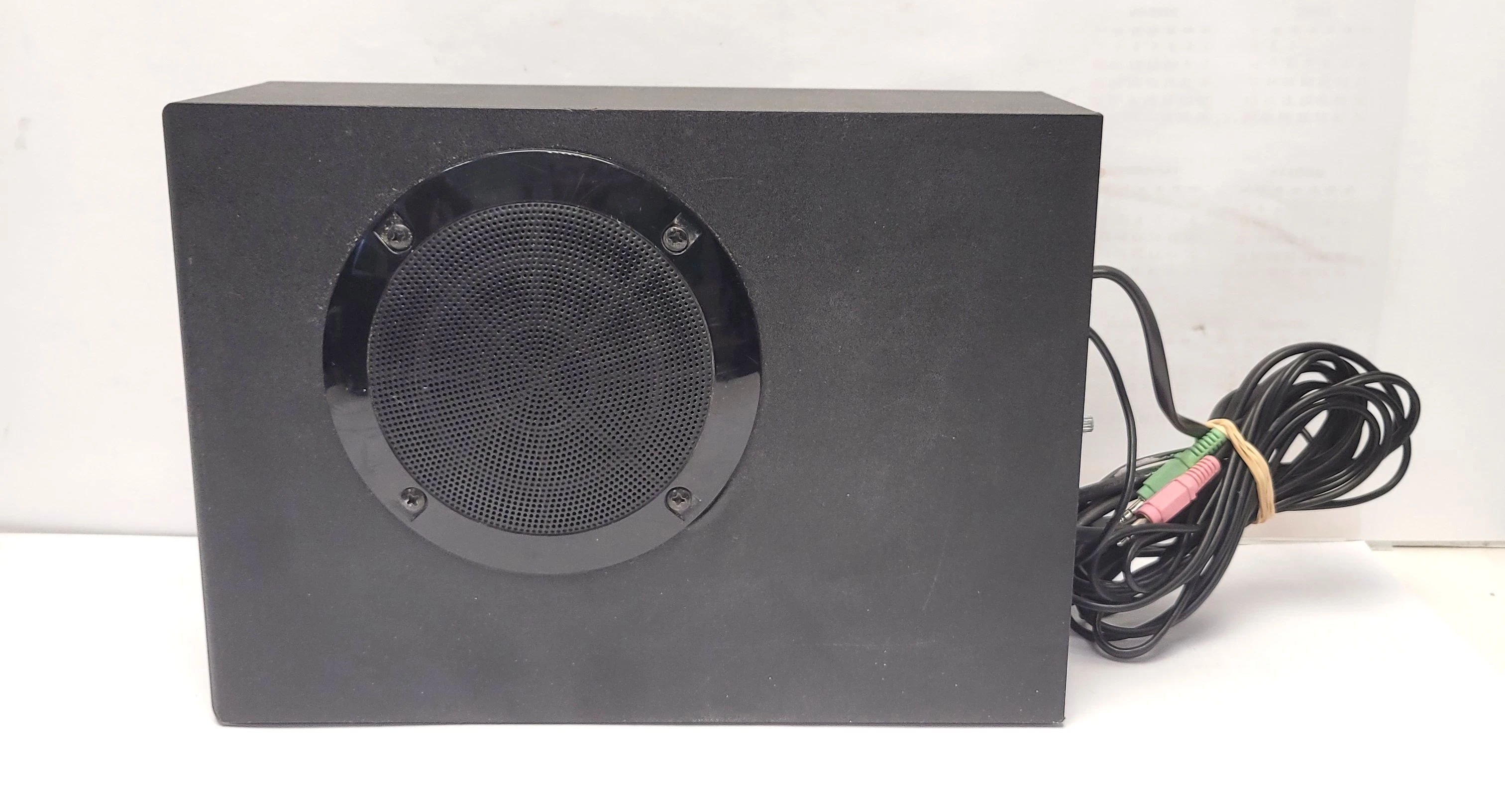 glosniki-komputerowe-21-logitech-s-220-9w-czarne-ean-gtin-5099206007369