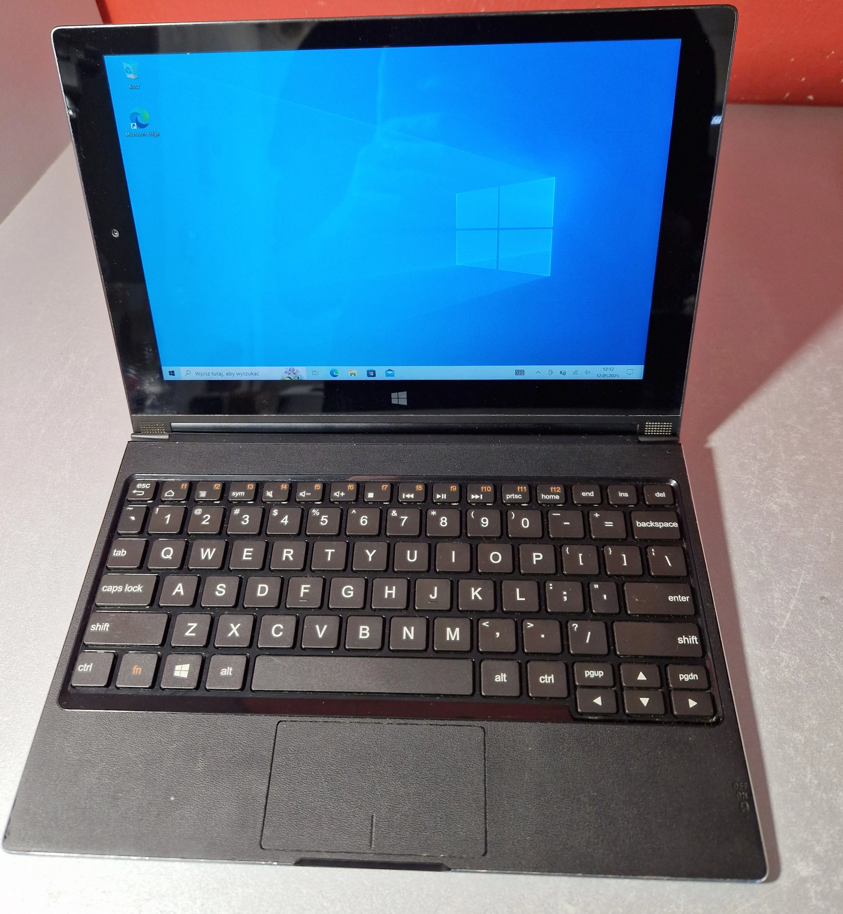 tablet-lenovo-windows-10-emilii-gierczak-35-szczecin-rs