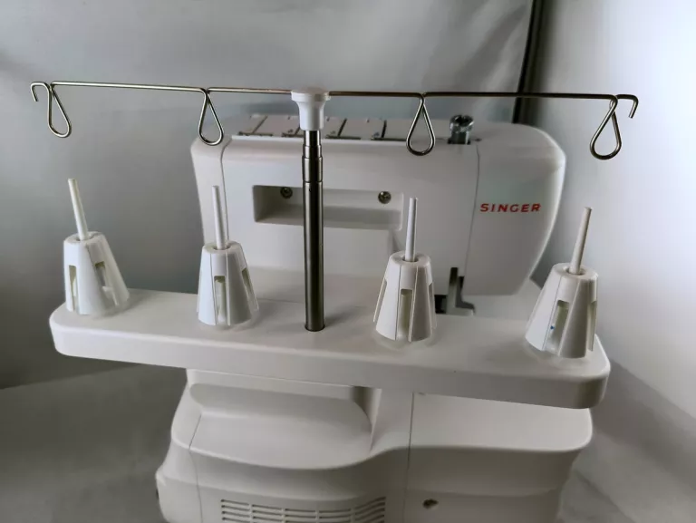MASZYNA DO SZYCIA SINGER OVERLOCK 4-NITKOWY S14-78