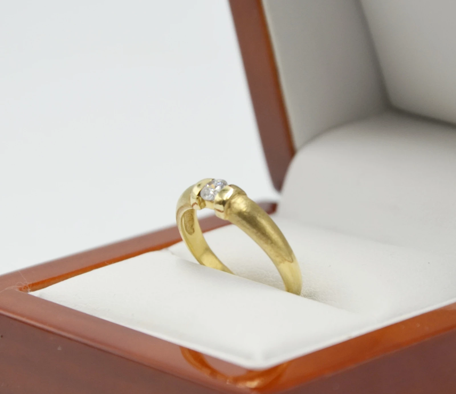 zloty-klasyczny-pierscionek-585-w255g-r13-ean-gtin-5905868206142