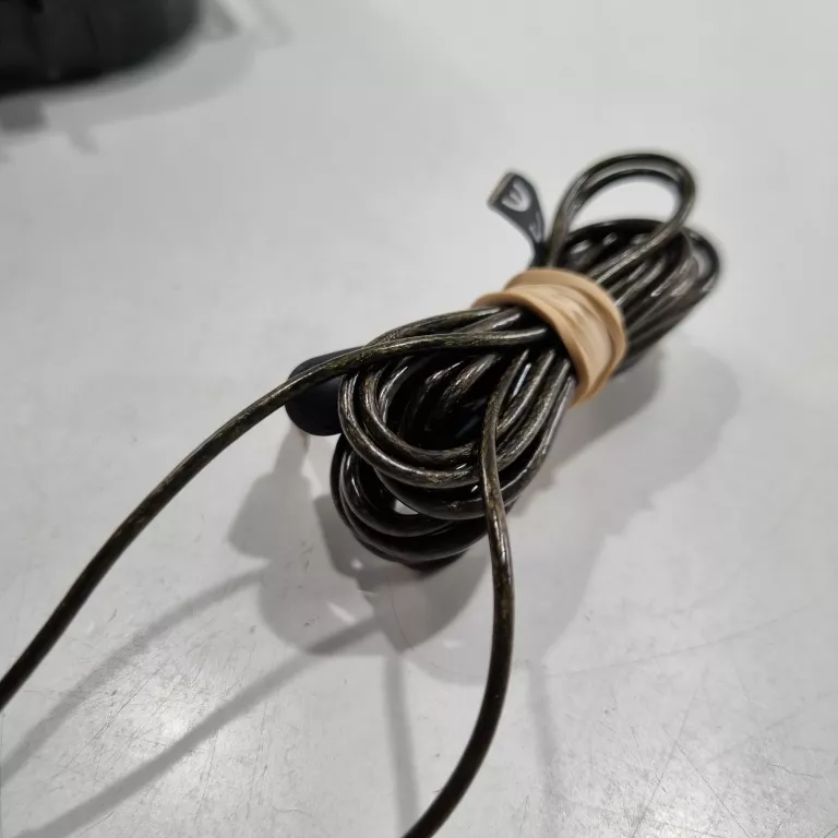 SŁUCHAWKI STUDYJNE DOUSZNE MACKIE MP-220