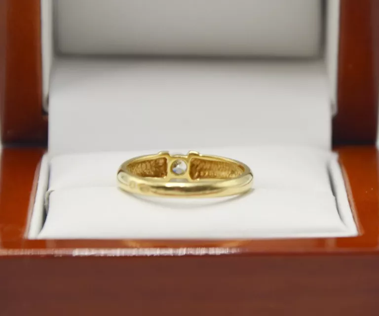 ZŁOTY KLASYCZNY PIERŚCIONEK (585) W:2,55G R:13