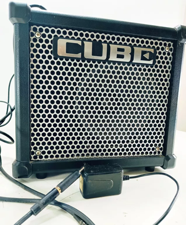 ROLAND CUBE 10GX WZMACNIACZ GITAROWY COMBO DO GITARY ELEKTRYCZNEJ 10W EFEK