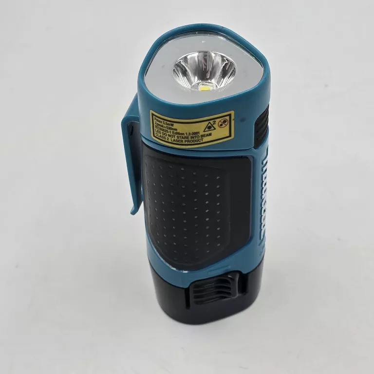 LATARKA AKUMULATOROWA MAKITA ML100 + AKUMULATOR 10,8V