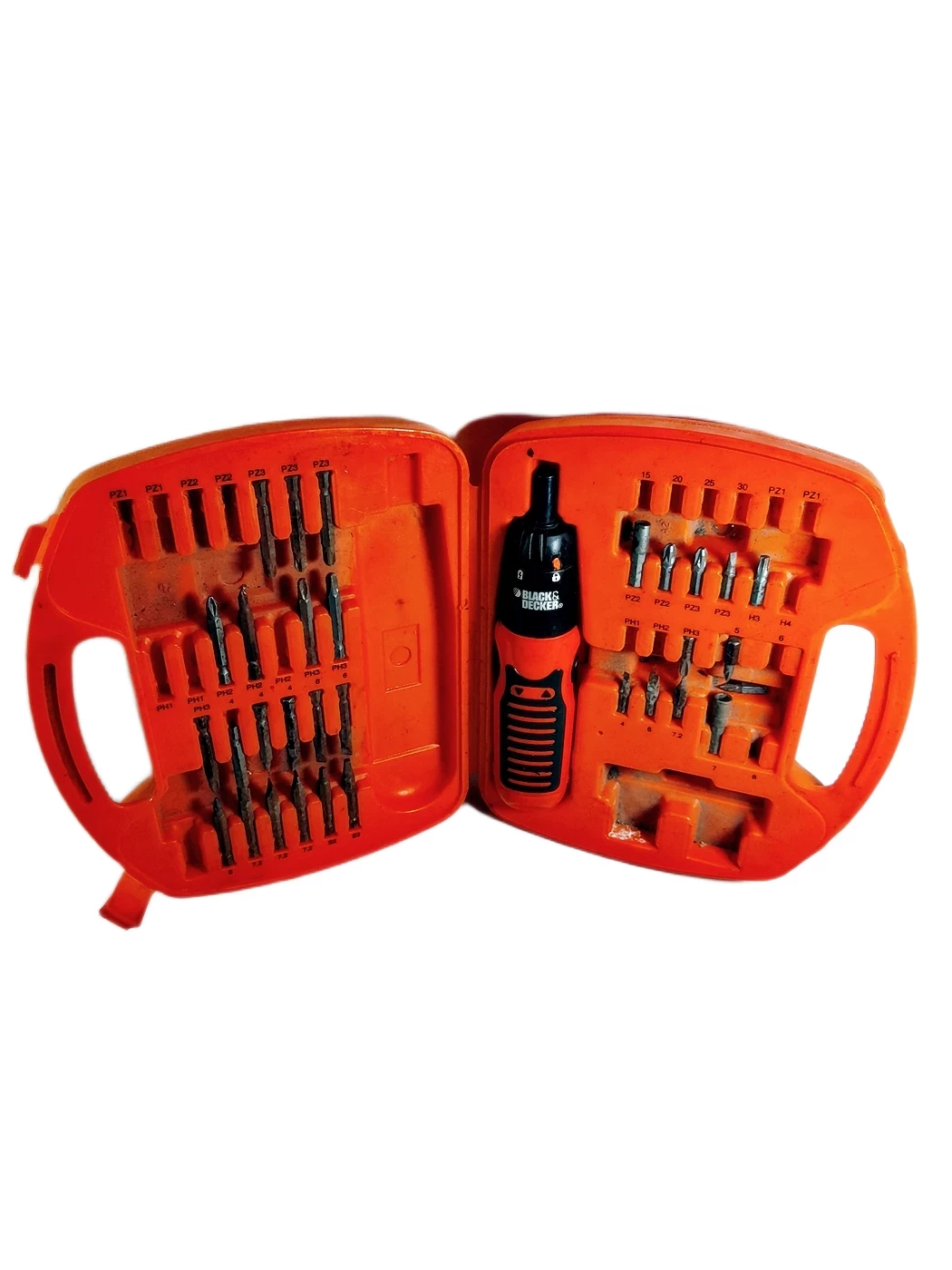 wkretak-na-baterie-black-decker-kc9006-z-walizeczka-ean-gtin-5035048010396