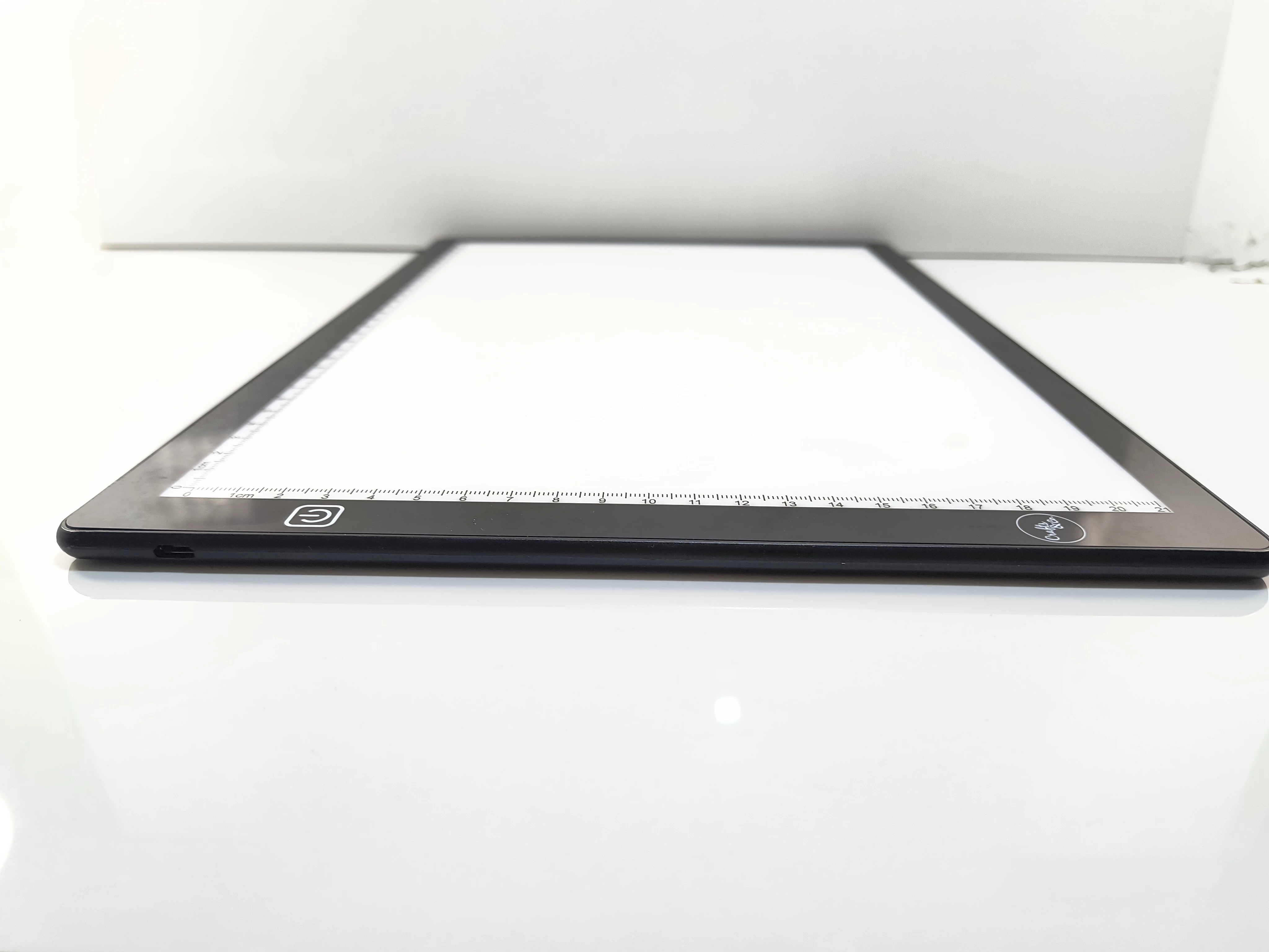 tablet-graficzny-crafts-co-xl-led-brightpad-marka-18812-1670998