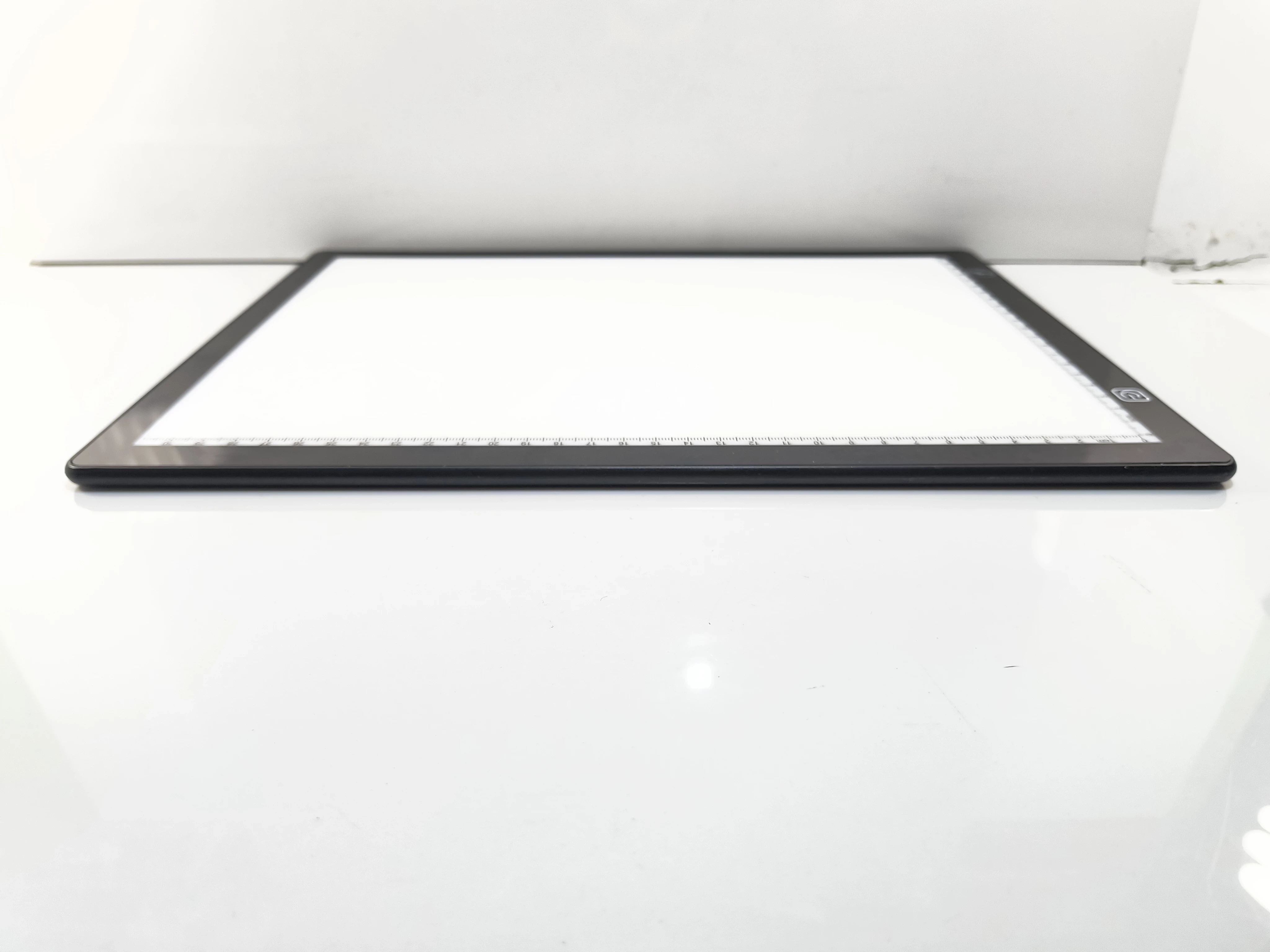 tablet-graficzny-crafts-co-xl-led-brightpad-kod-producenta-tablet-graficzny-deska-kreslarska-led